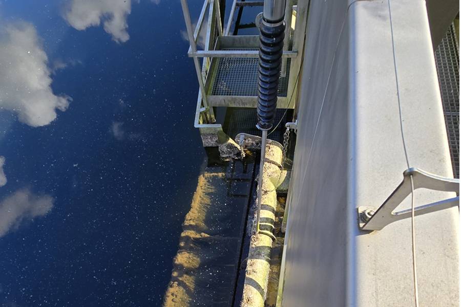 Automation of skimmer channels