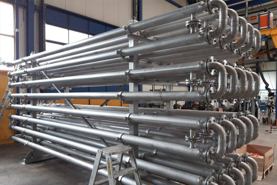 Double-pipe heat exchanger